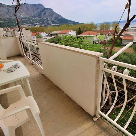 Apartments Marusic Омиш Экстерьер фото