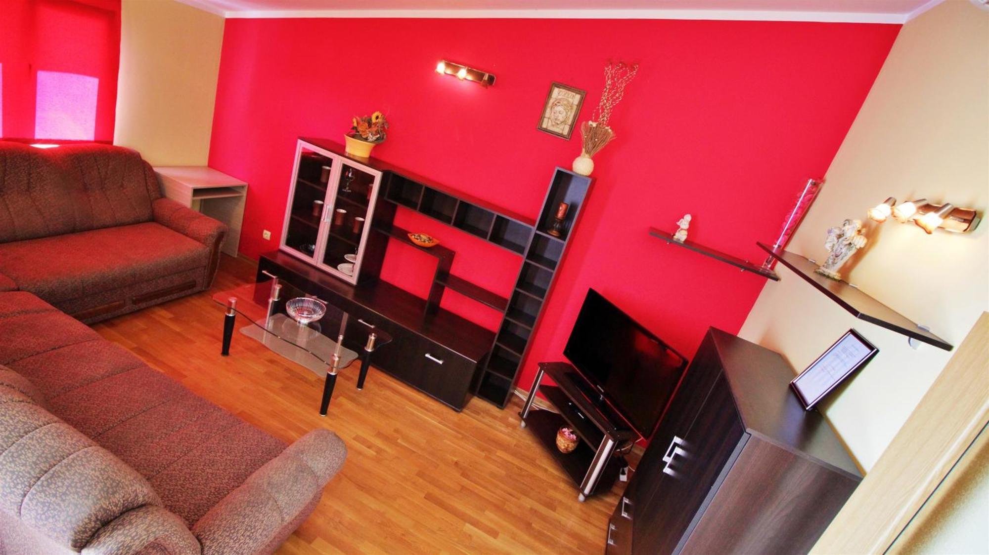 Apartments Marusic Омиш Экстерьер фото